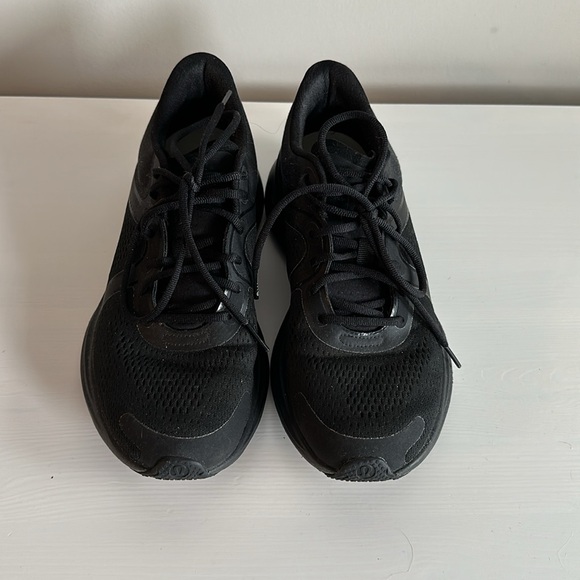 Lululemon Blissfeel Women's Running Shoe in Black/Black/Black - Picture 6 of 7